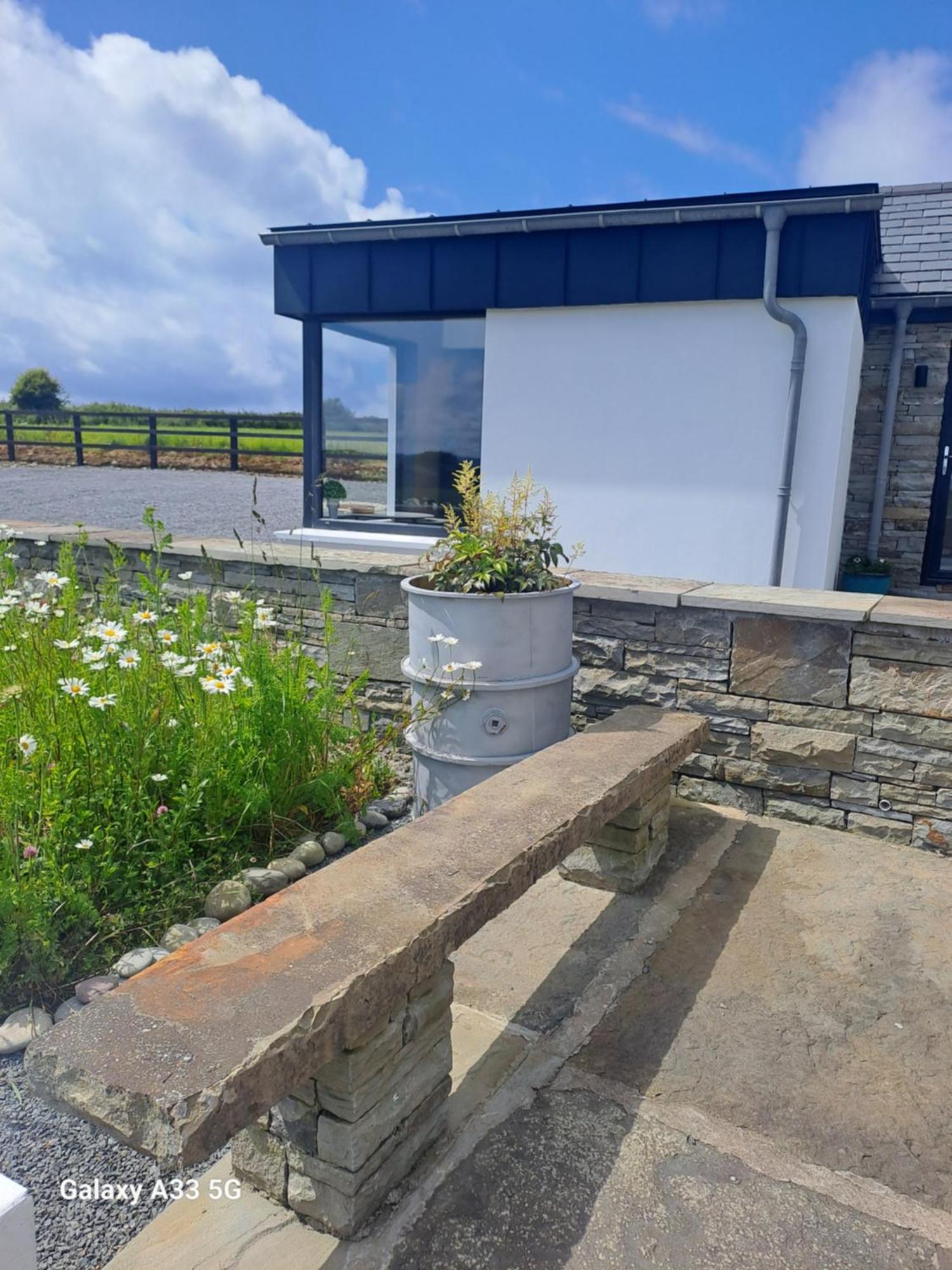 Rose Meadow Lodge Liscannor Exteriör bild